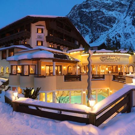 Tieflehner Hof Pitztalhaus Hotel Санкт-Леонгард-ім-Пітцталь Екстер'єр фото