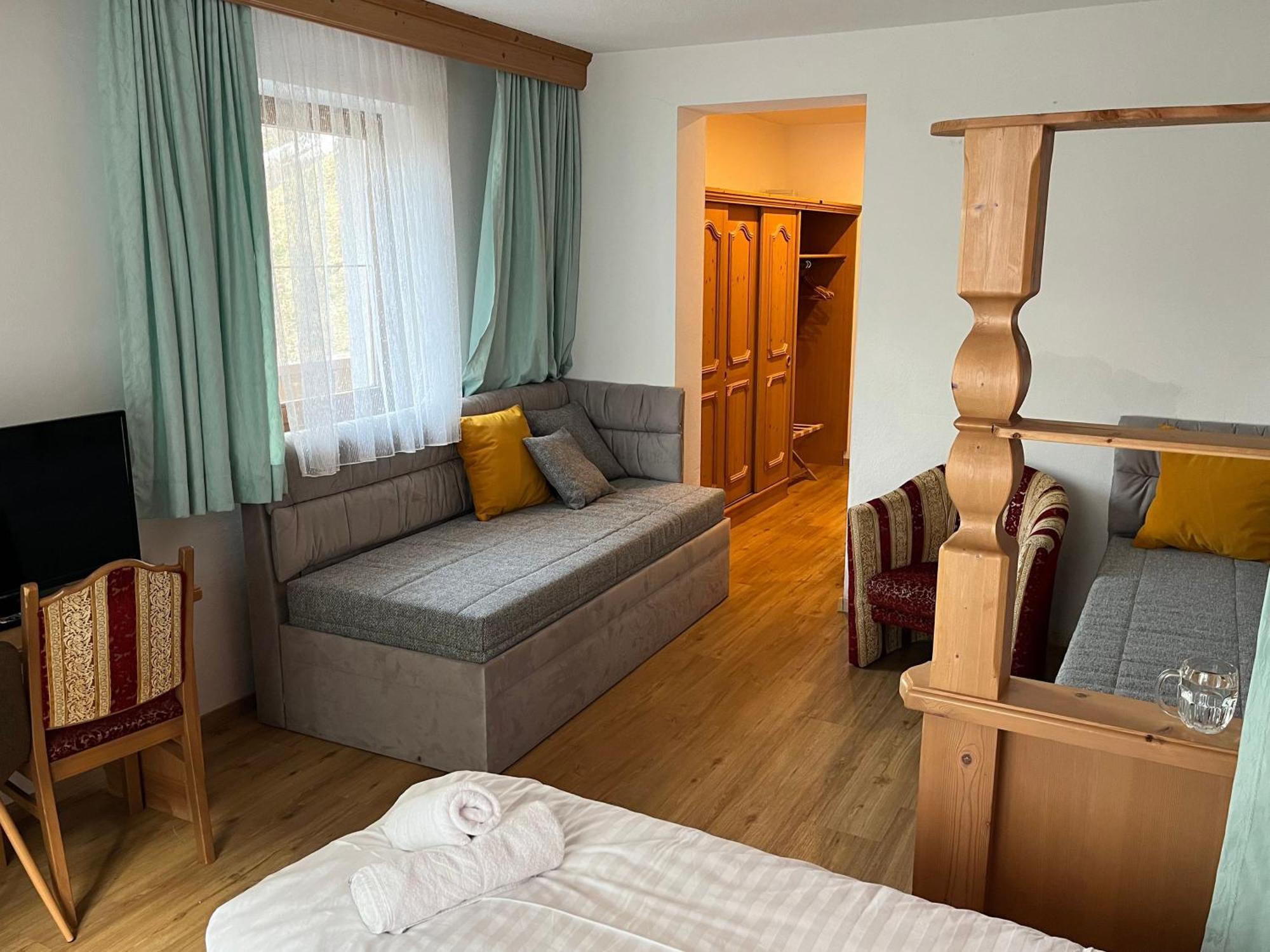 Tieflehner Hof Pitztalhaus Hotel Санкт-Леонгард-ім-Пітцталь Екстер'єр фото