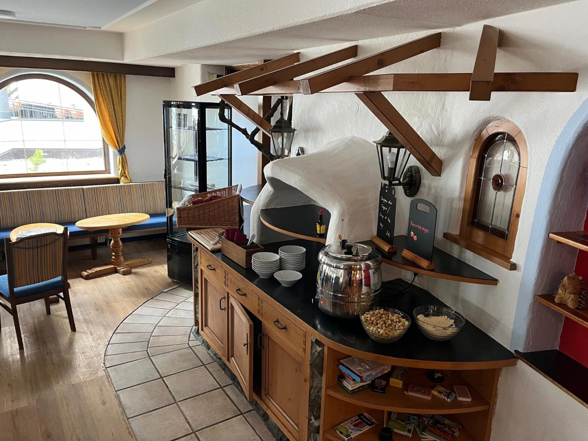Tieflehner Hof Pitztalhaus Hotel Санкт-Леонгард-ім-Пітцталь Екстер'єр фото