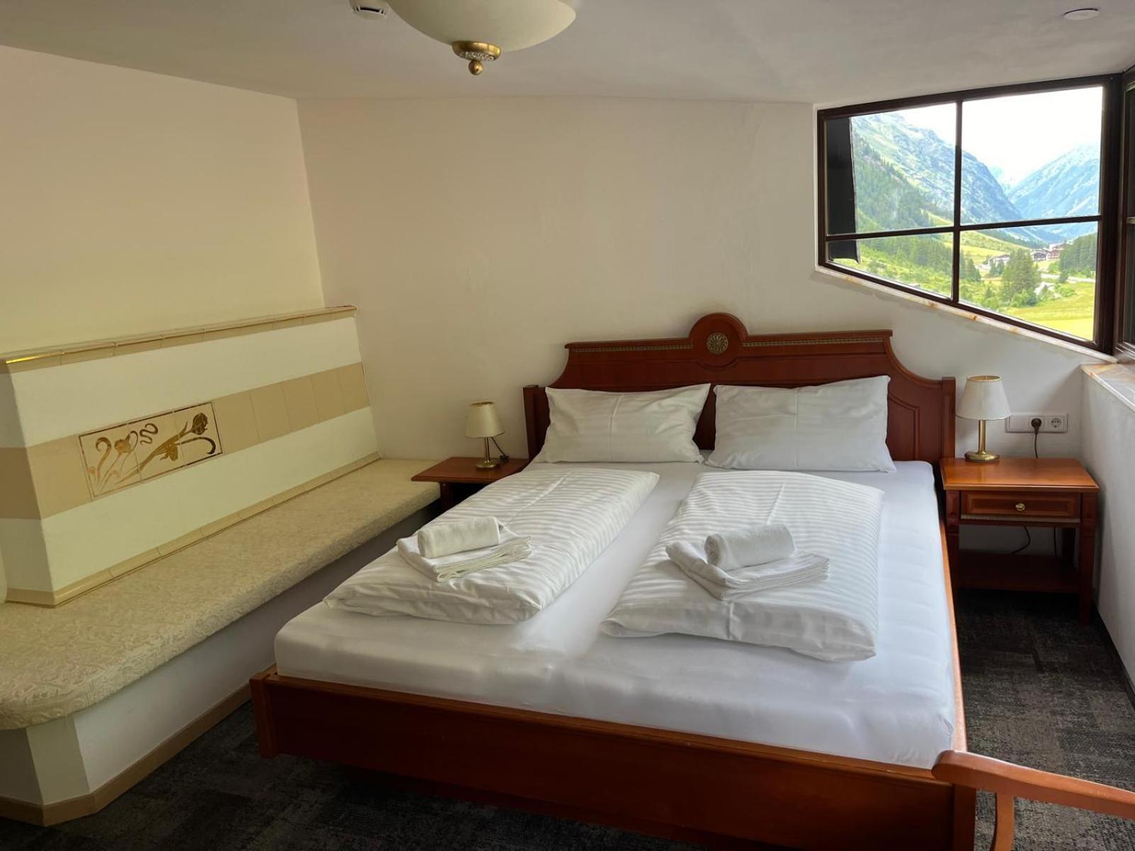 Tieflehner Hof Pitztalhaus Hotel Санкт-Леонгард-ім-Пітцталь Екстер'єр фото