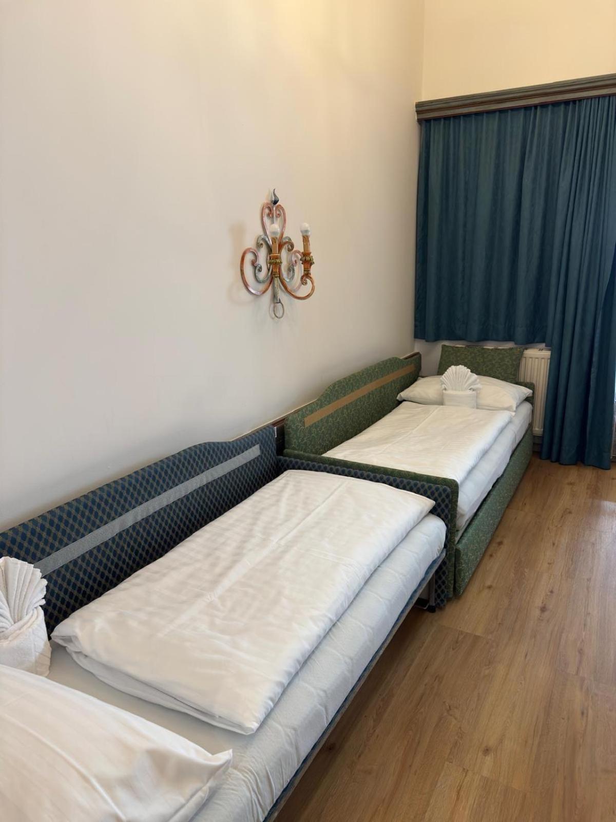 Tieflehner Hof Pitztalhaus Hotel Санкт-Леонгард-ім-Пітцталь Екстер'єр фото