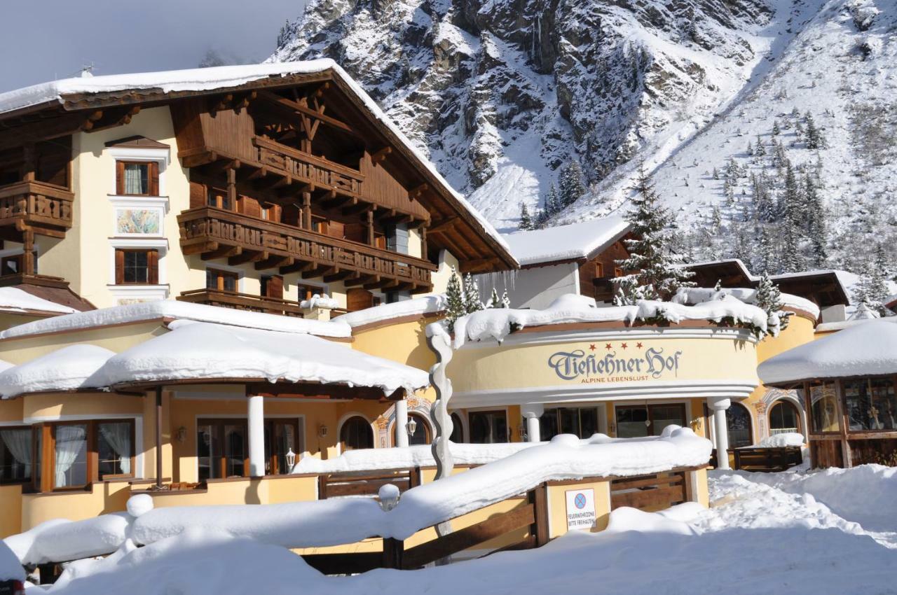 Tieflehner Hof Pitztalhaus Hotel Санкт-Леонгард-ім-Пітцталь Екстер'єр фото